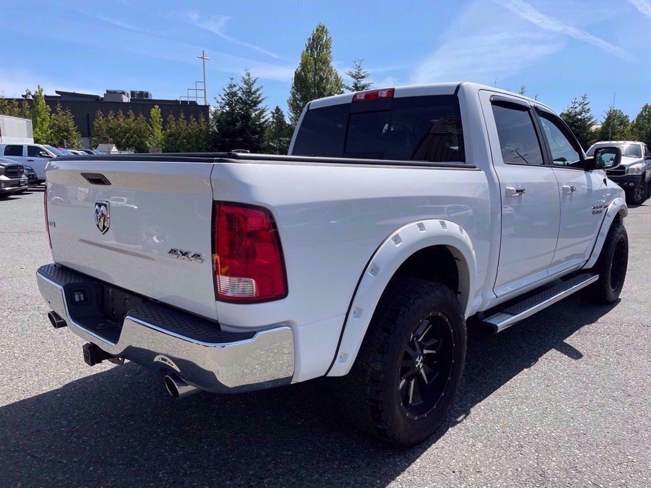 2016 Ram 1500 SLT-4