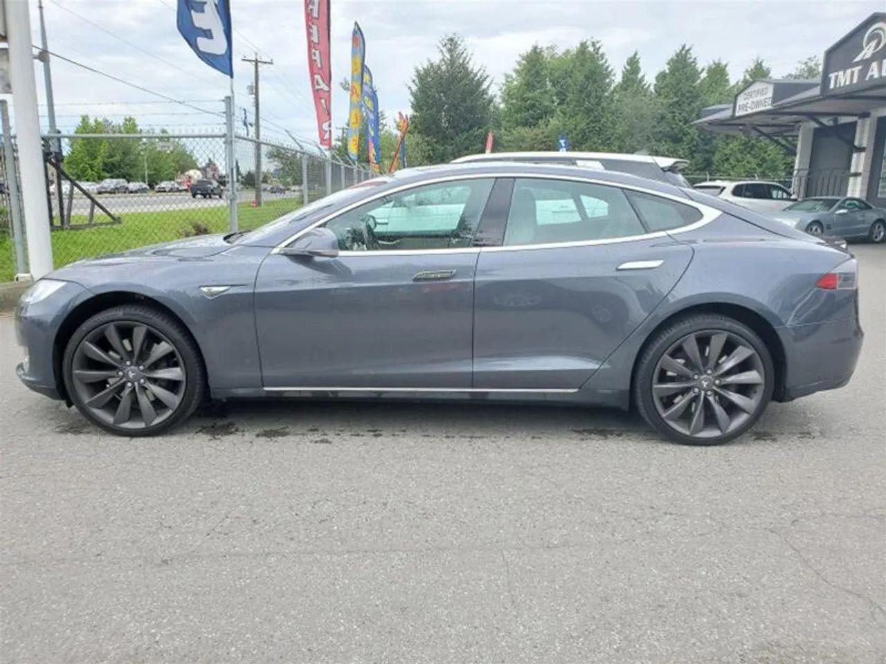 2016 Tesla Model S 70D-1