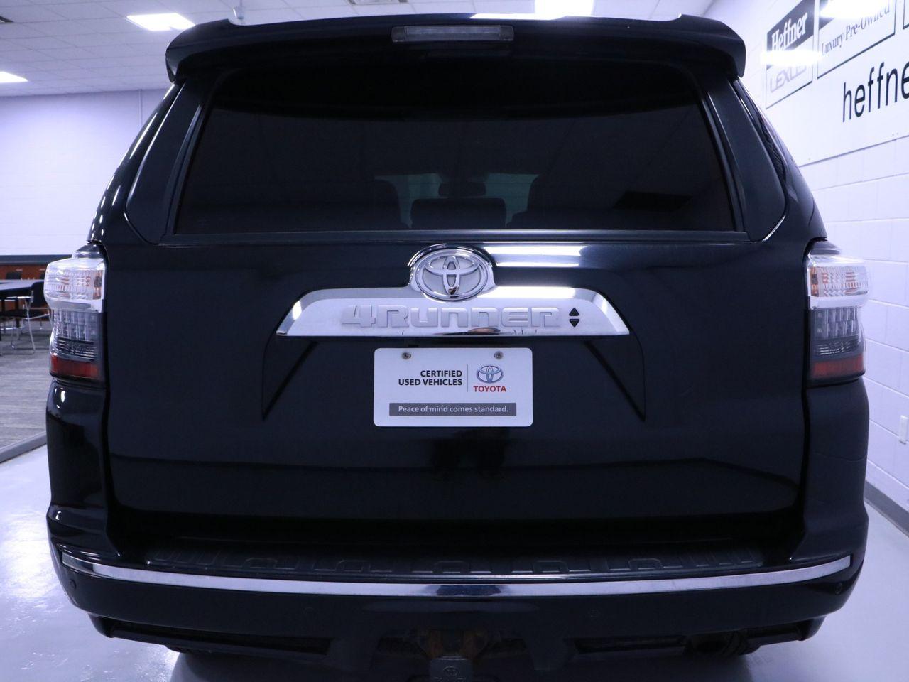2016 Toyota 4Runner SR5-3