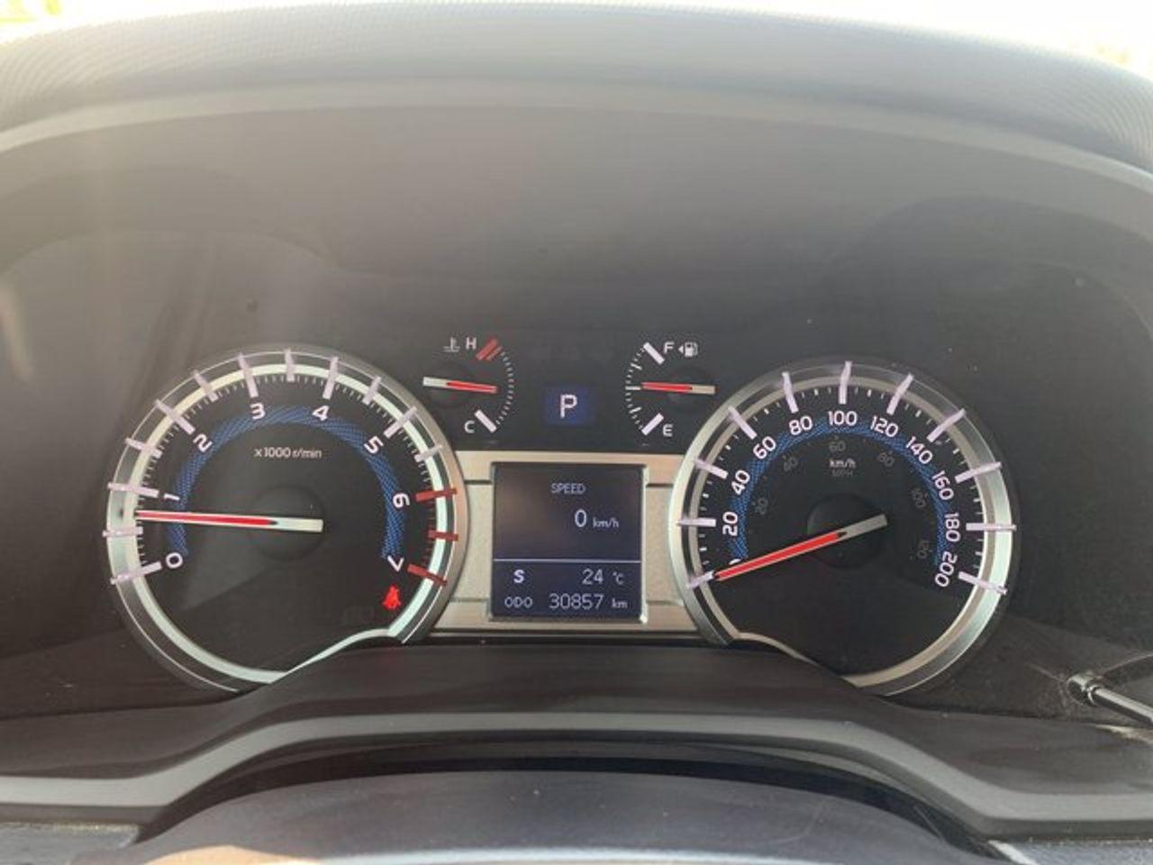 2016 Toyota 4Runner SR5-2