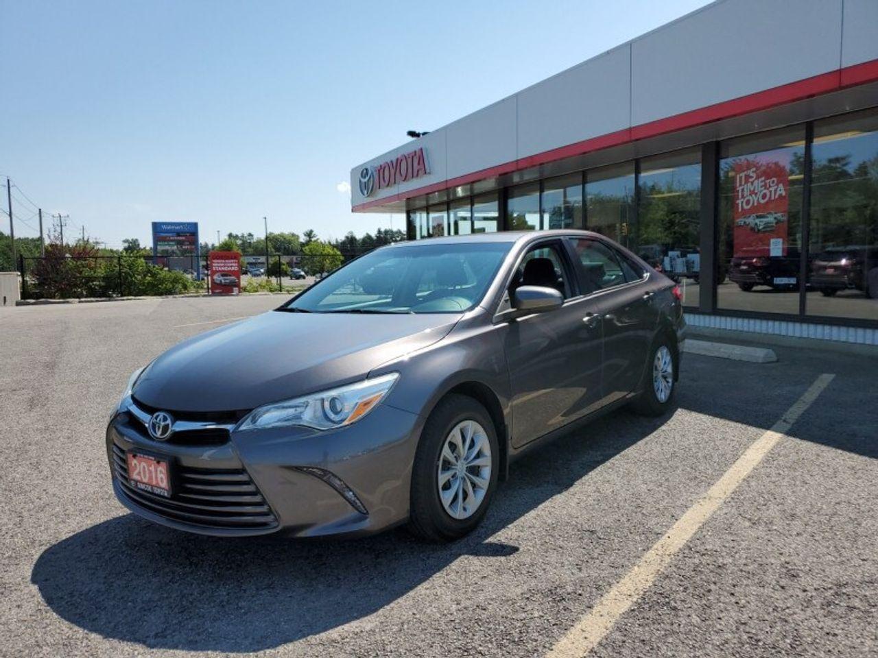 2016 Toyota Camry LE-3