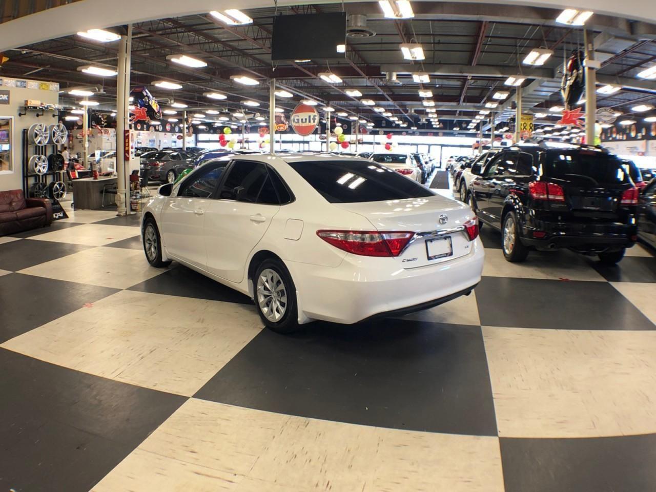 2016 Toyota Camry LE-4