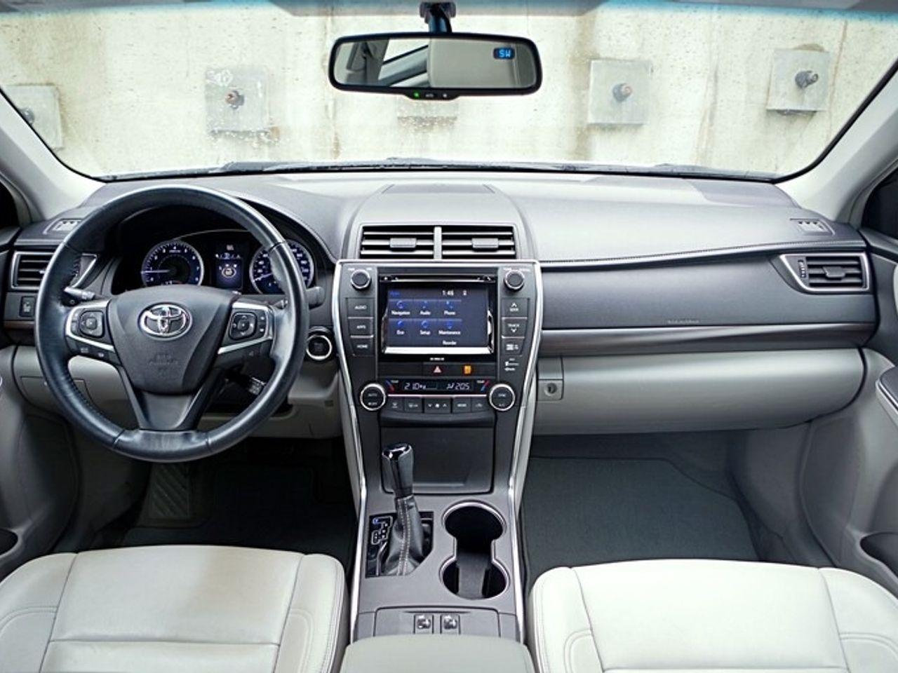 2016 Toyota Camry XLE-3