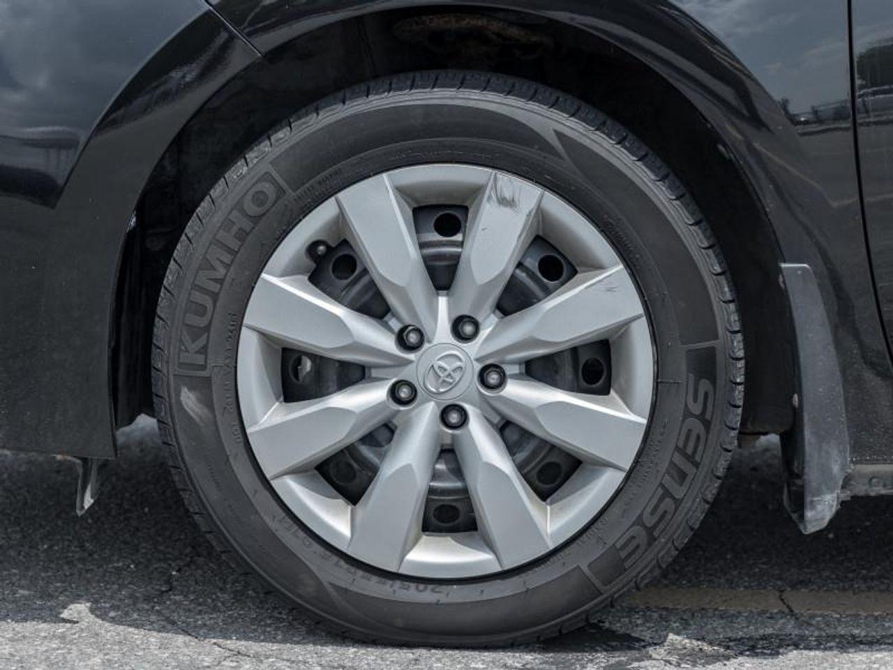 2016 Toyota Corolla LE-3