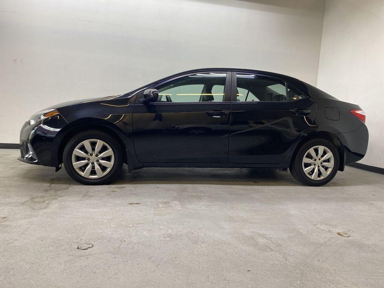 2016 Toyota Corolla LE-4