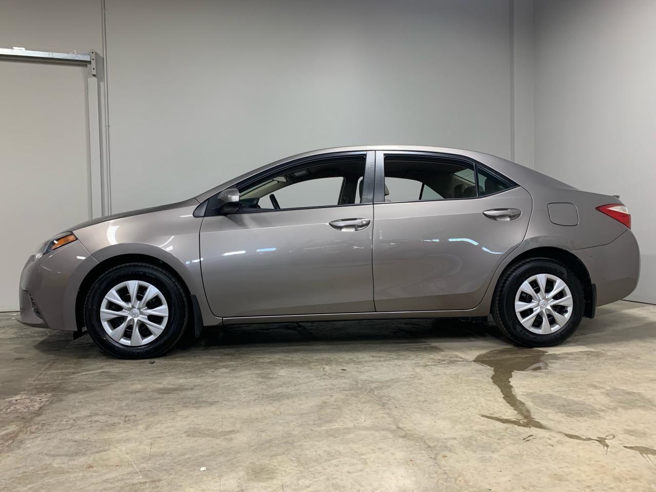 2016 Toyota Corolla LE-3