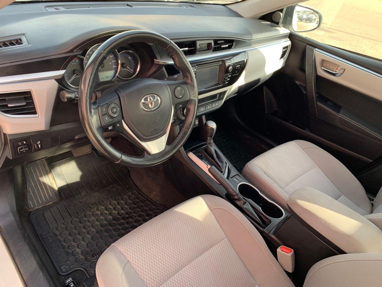 2016 Toyota Corolla LE-2