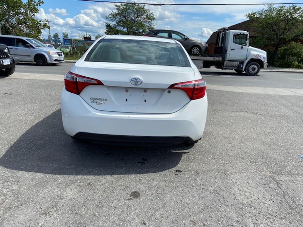 2016 Toyota Corolla L-4