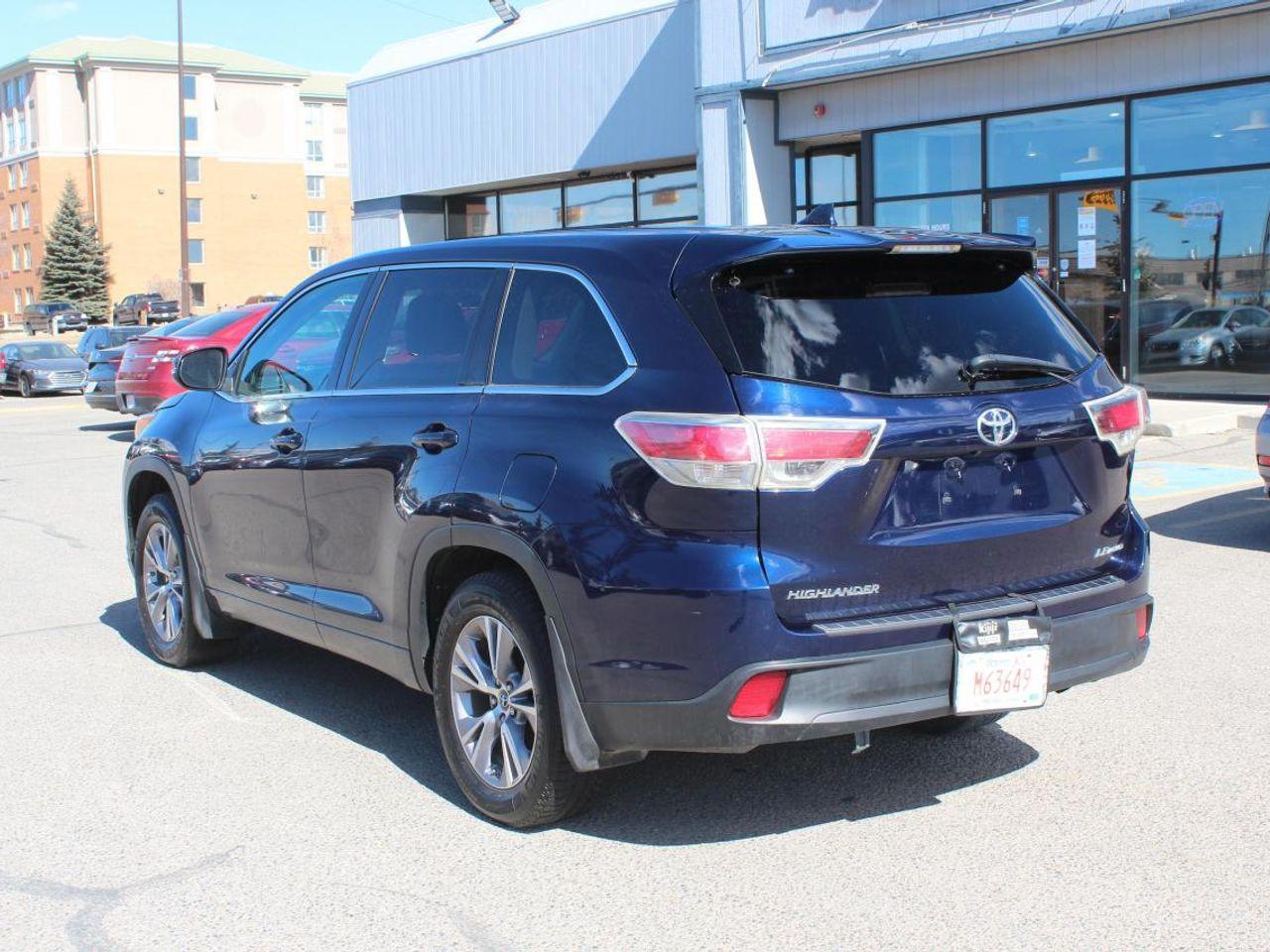 2016 Toyota Highlander LE-2