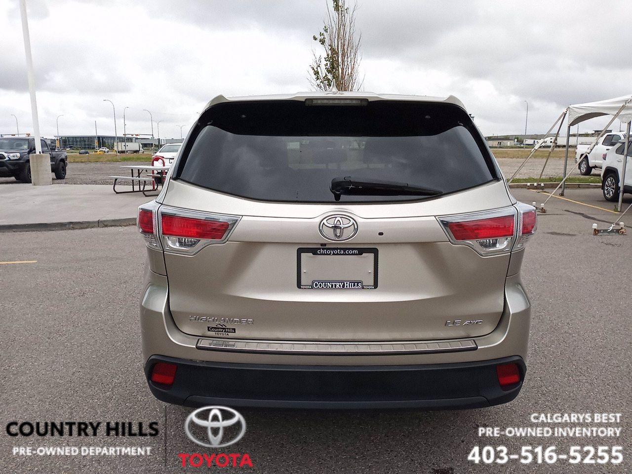 2016 Toyota Highlander LE-4