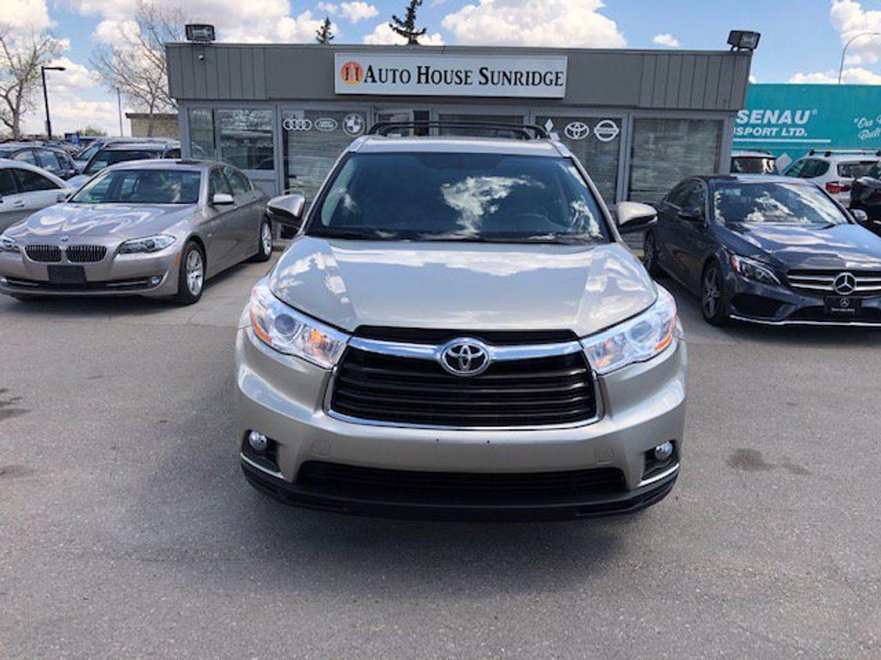 2016 Toyota Highlander XLE-1