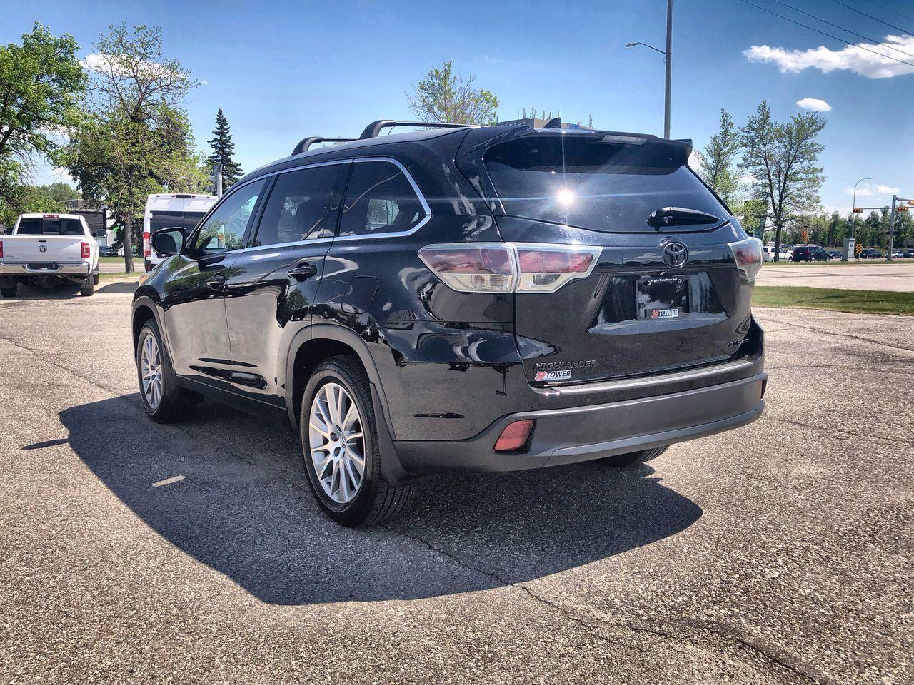 2016 Toyota Highlander XLE-3