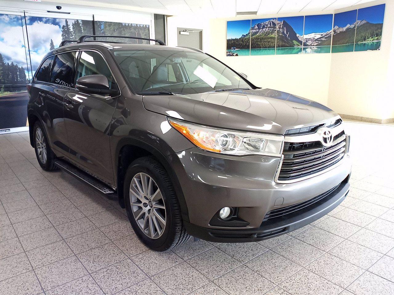 2016 Toyota Highlander XLE-2