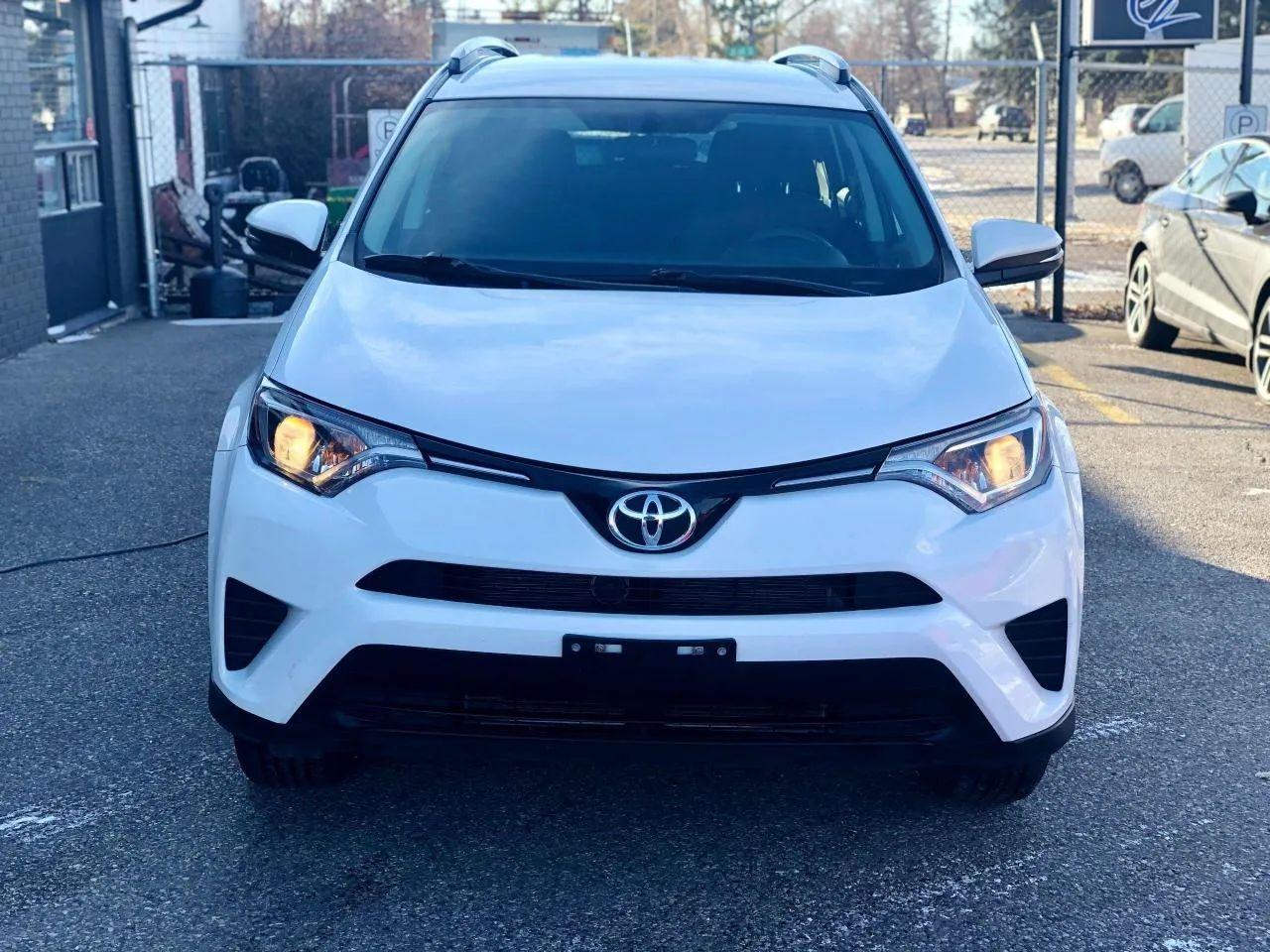 2016 Toyota RAV4 LE-3