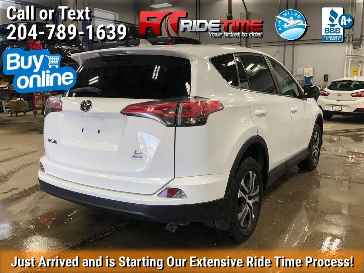 2016 Toyota RAV4 LE-4