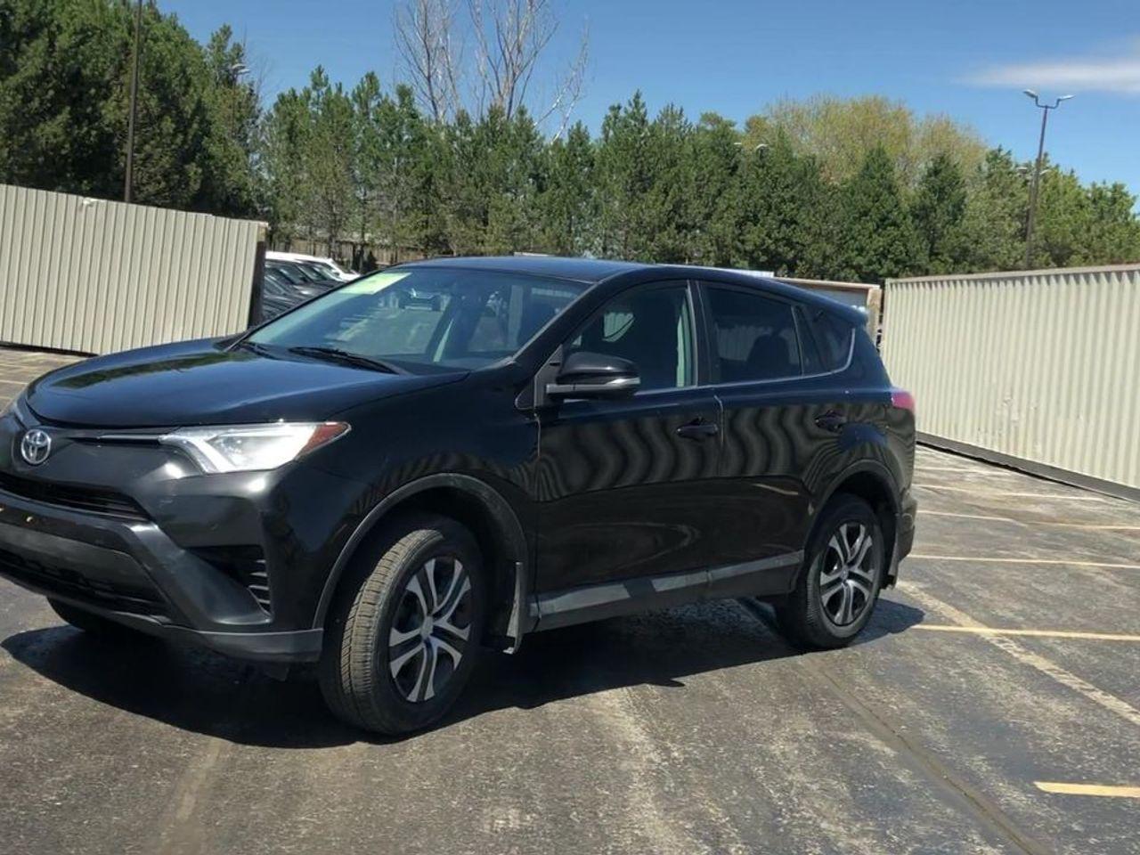 2016 Toyota RAV4 LE-3