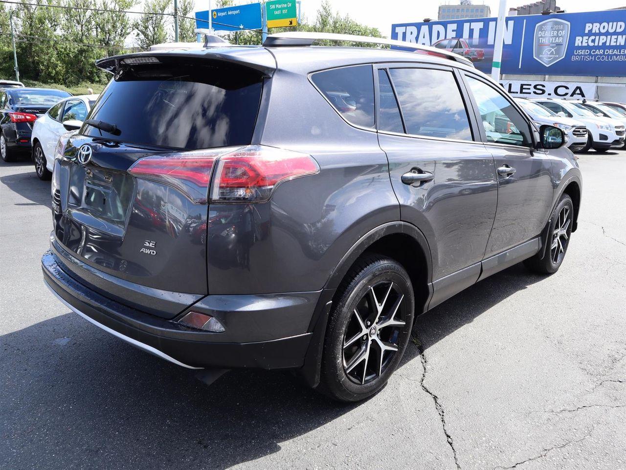 2016 Toyota RAV4 LE-4