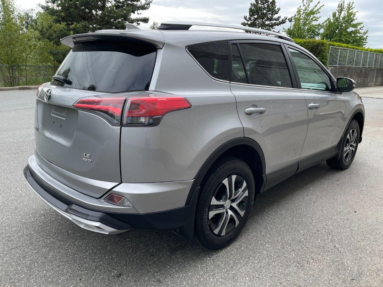 2016 Toyota RAV4 LE-3