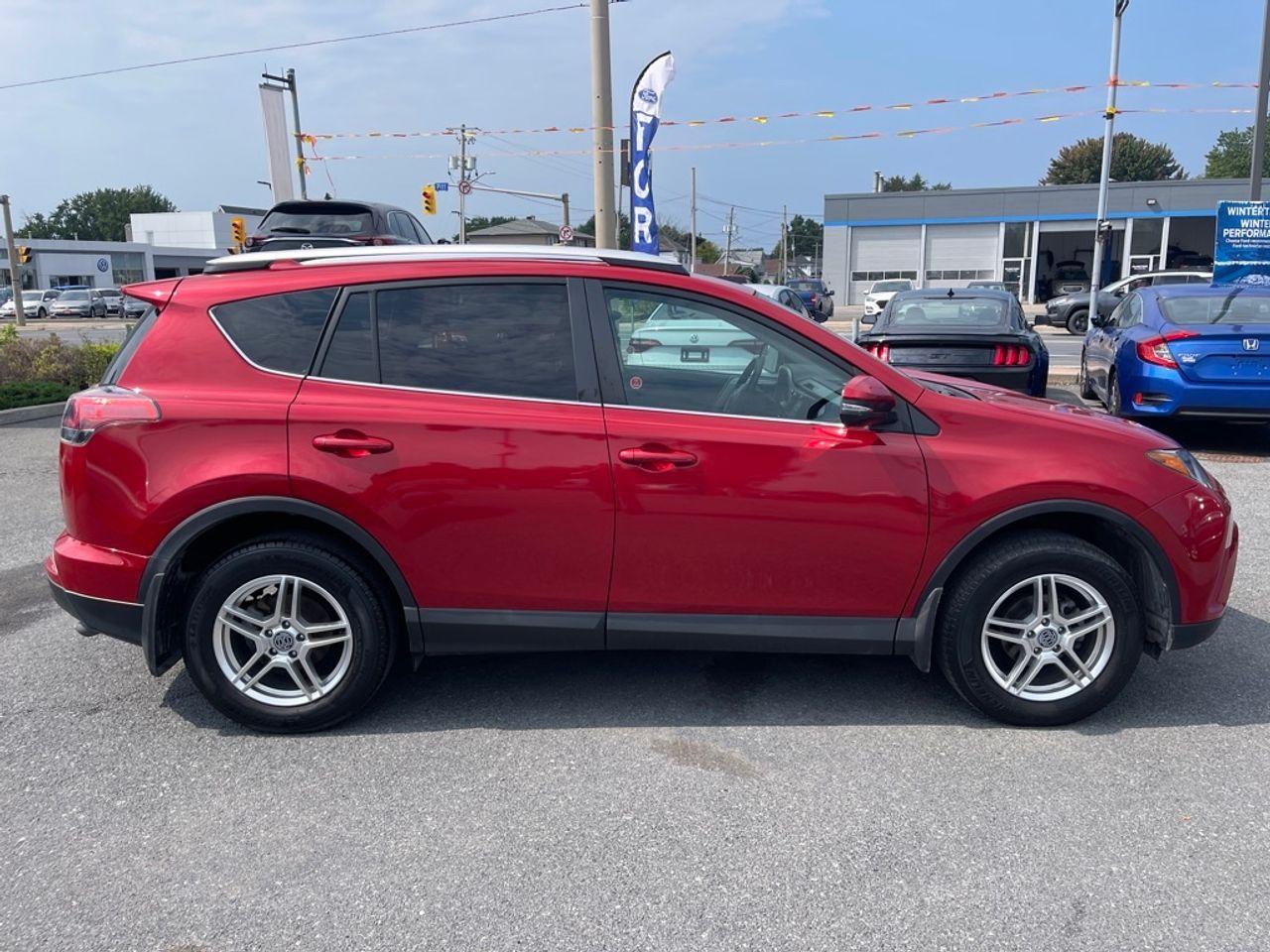 2016 Toyota RAV4 LE-1