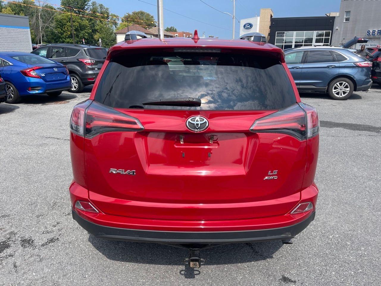 2016 Toyota RAV4 LE-3