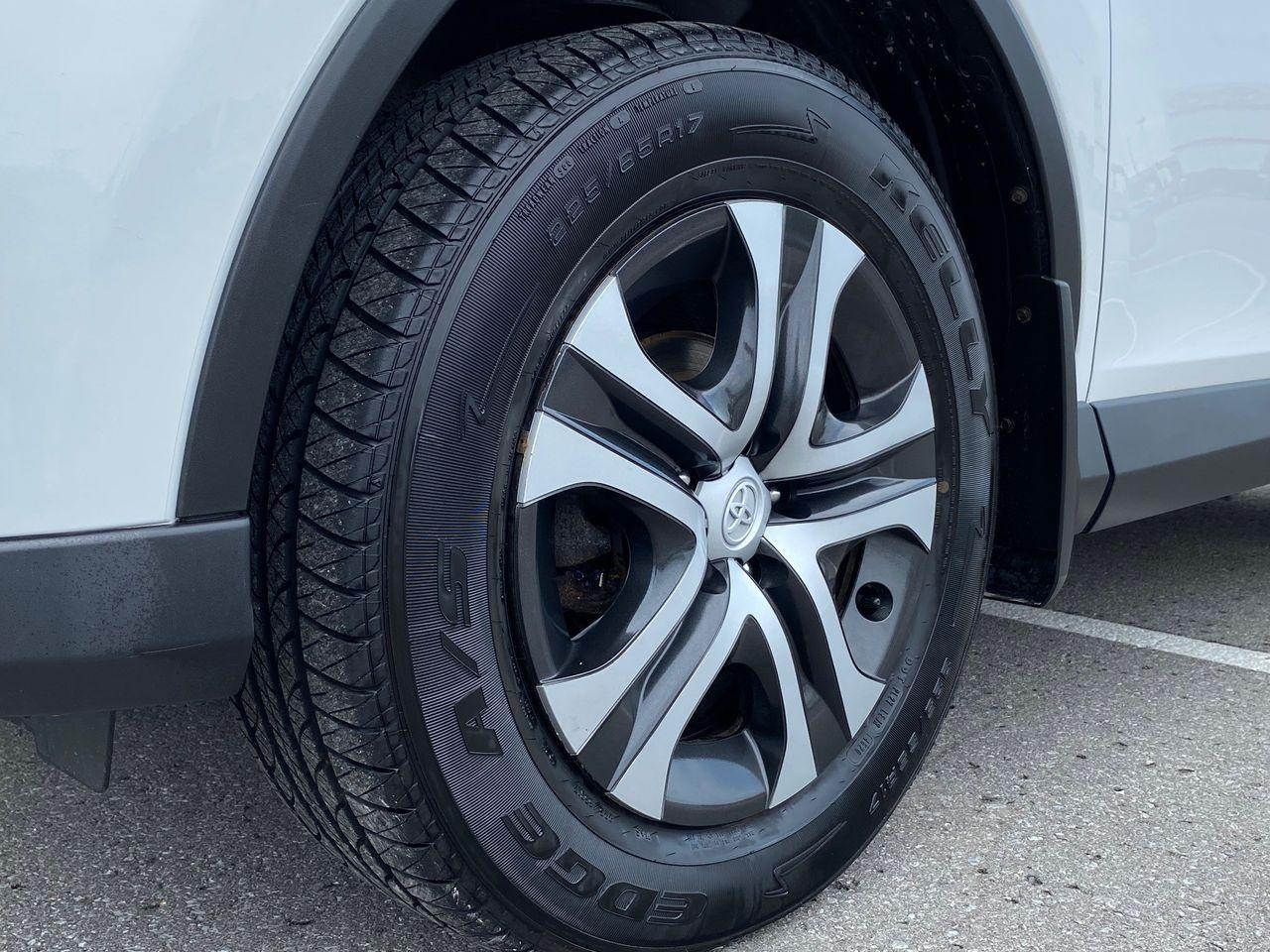 2016 Toyota RAV4 LE-1