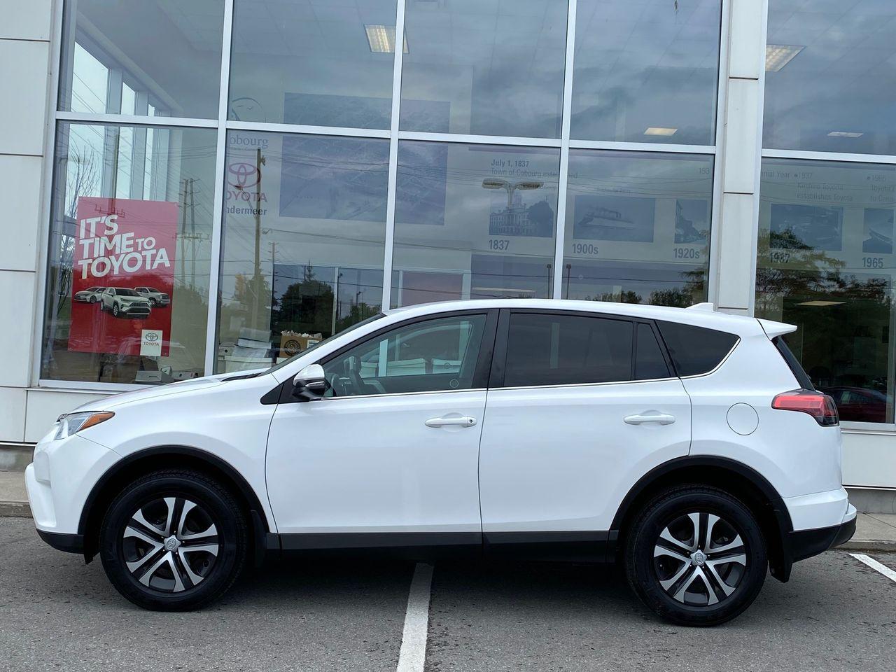2016 Toyota RAV4 LE-3