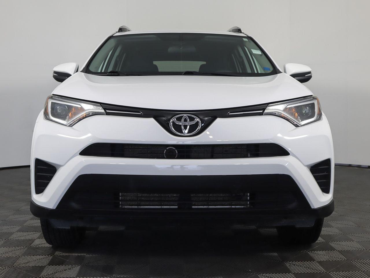 2016 Toyota RAV4 LE-2