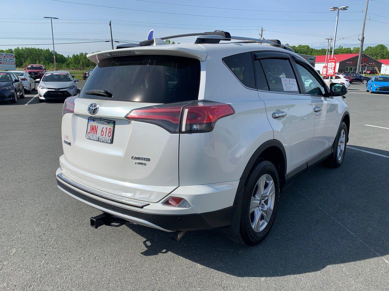 2016 Toyota RAV4 Limited-4