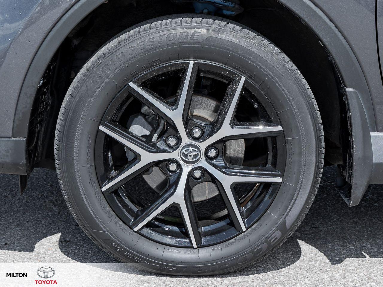 2016 Toyota RAV4 SE-3
