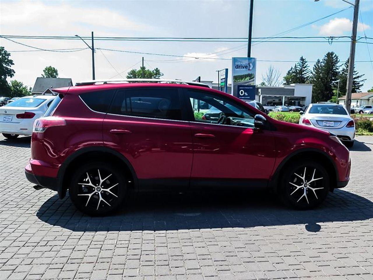2016 Toyota RAV4 SE-3