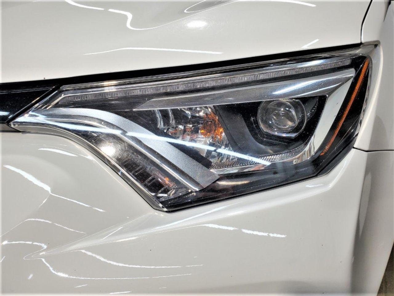 2016 Toyota RAV4 SE-2