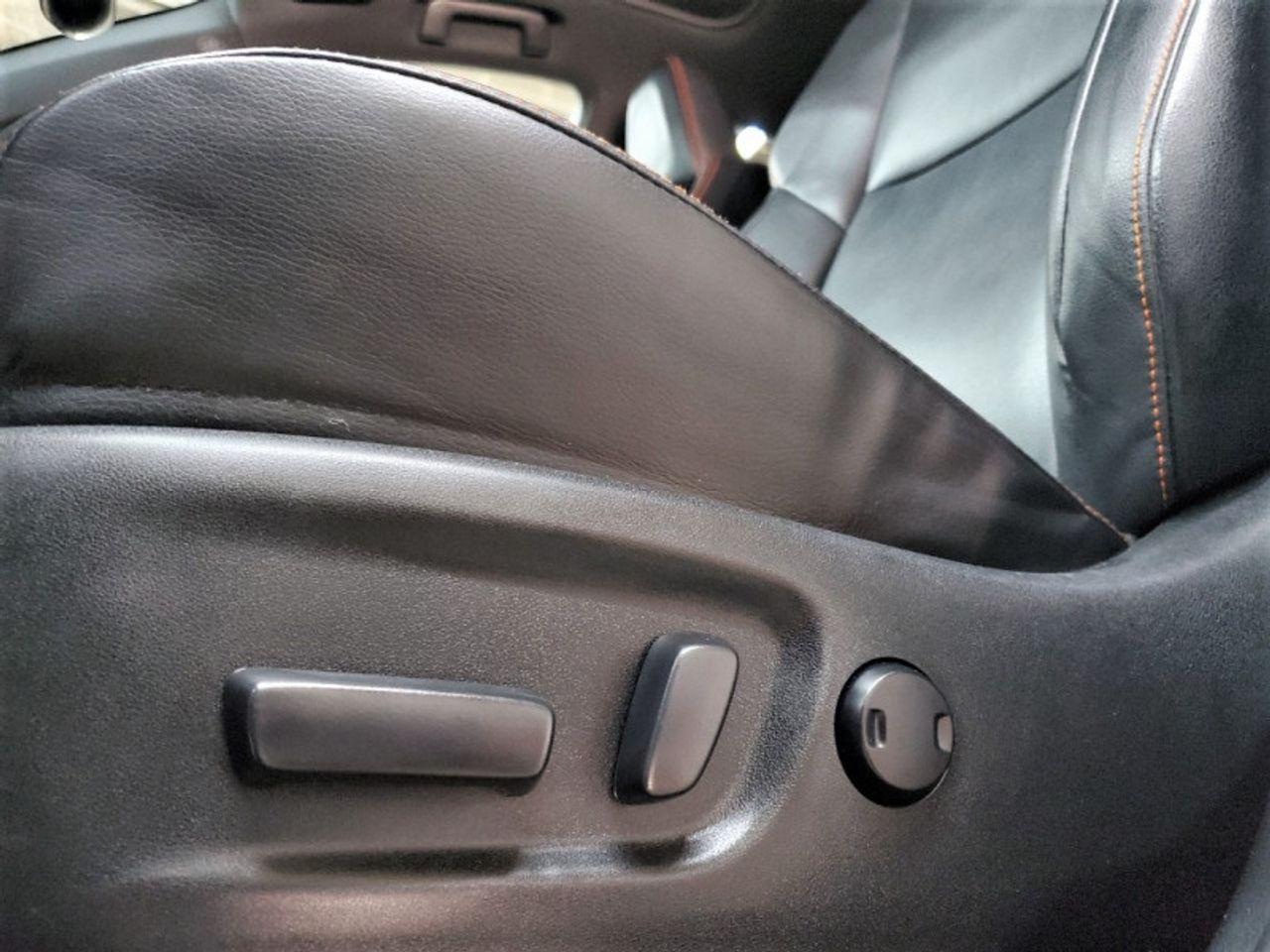 2016 Toyota RAV4 SE-4