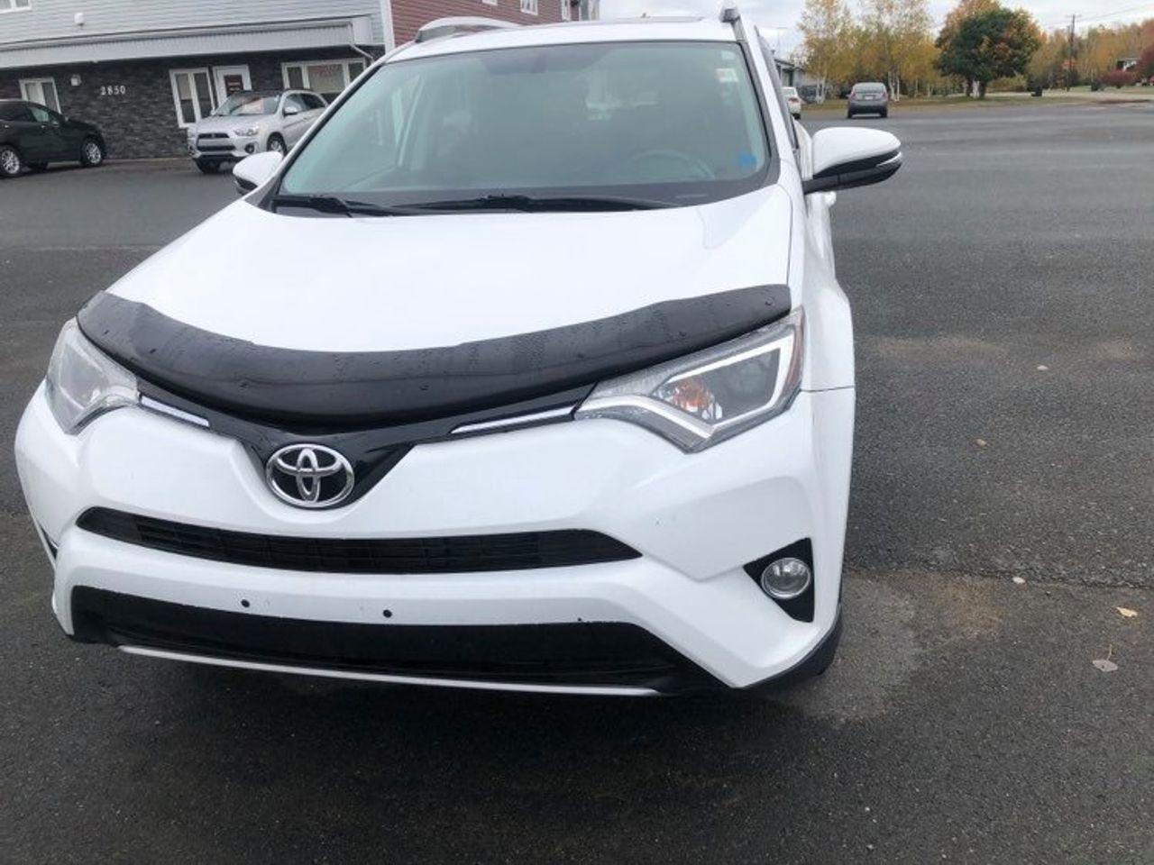 2016 Toyota RAV4 XLE-0