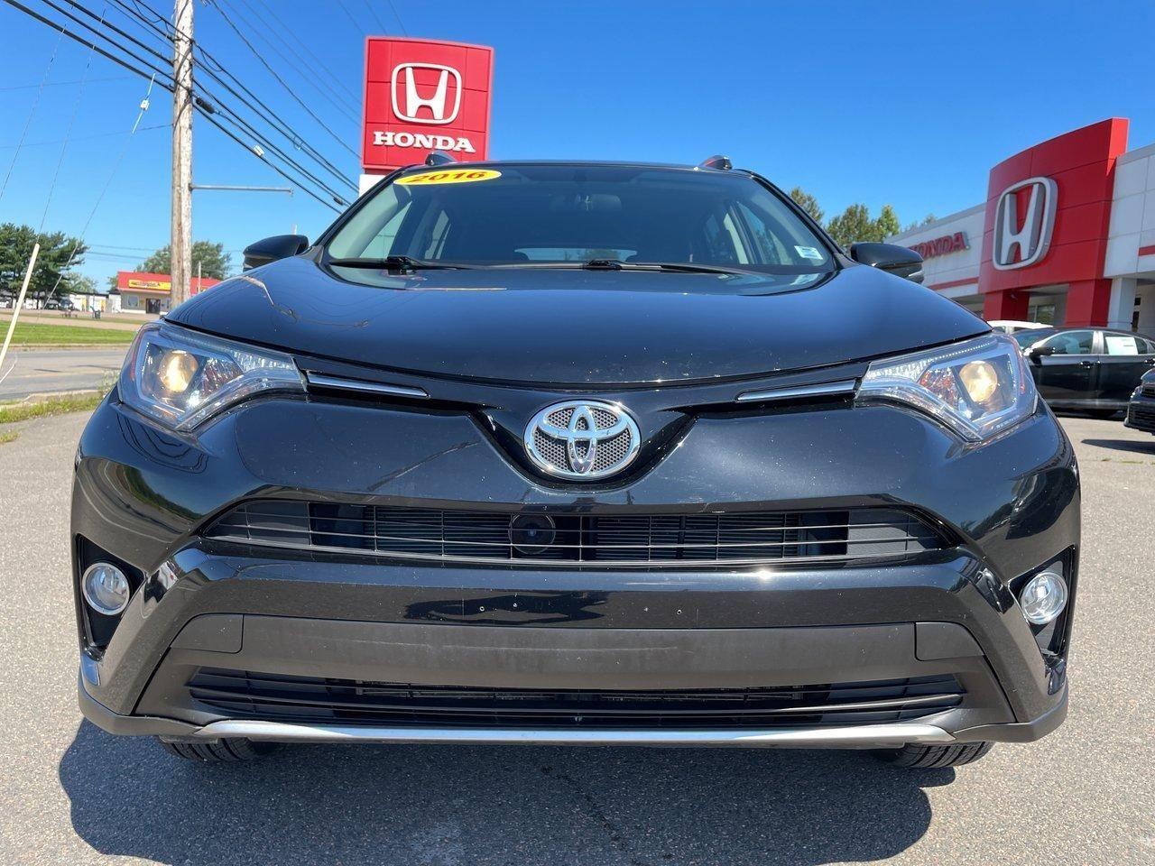 2016 Toyota RAV4 XLE-1