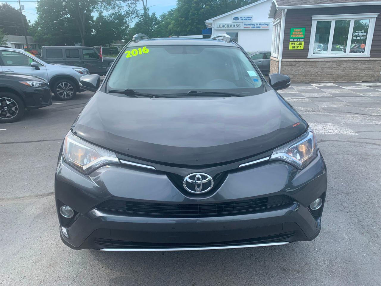 2016 Toyota RAV4 XLE-1