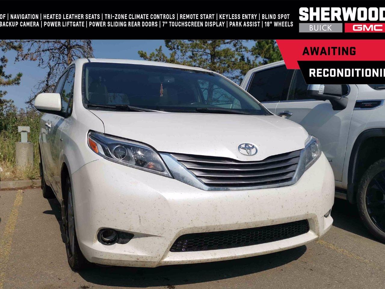 2016 Toyota Sienna XLE-0