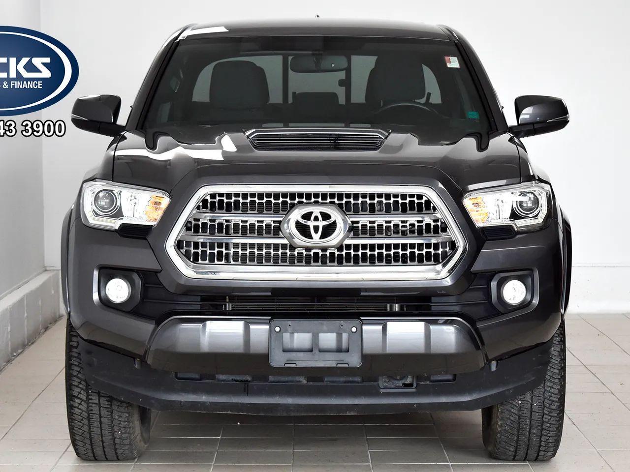2016 Toyota Tacoma SR5-1
