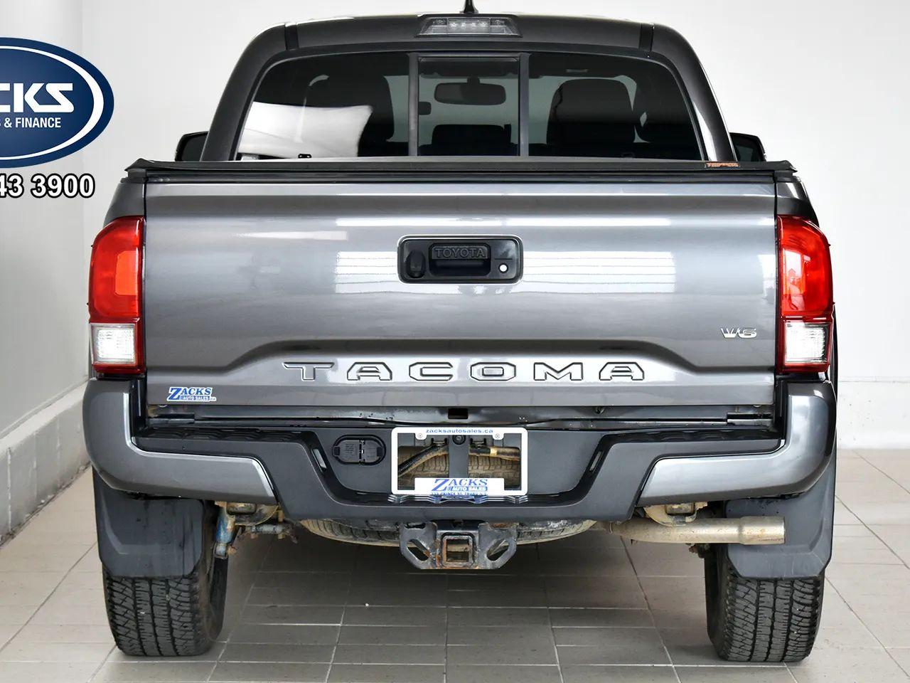 2016 Toyota Tacoma SR5-4