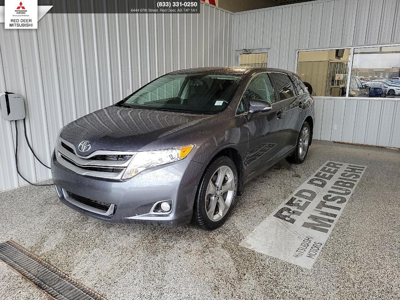 2016 Toyota Venza Limited-0
