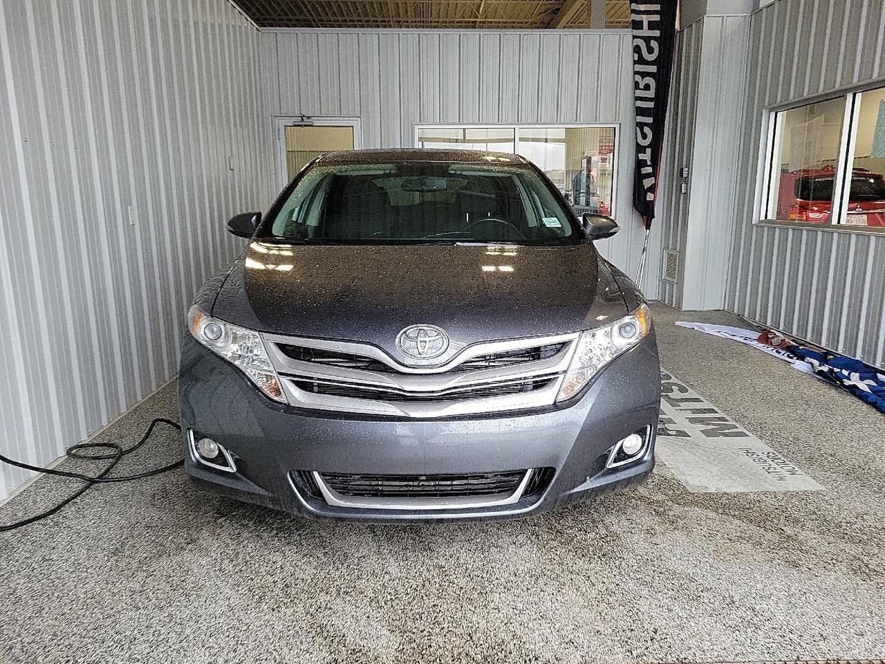 2016 Toyota Venza Limited-1