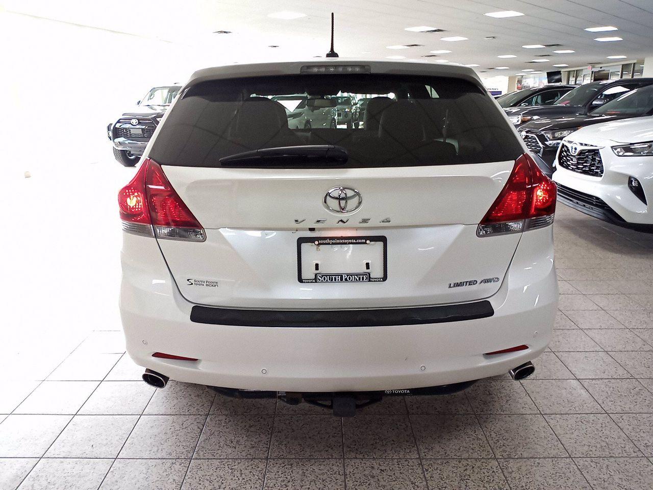 2016 Toyota Venza Limited-4