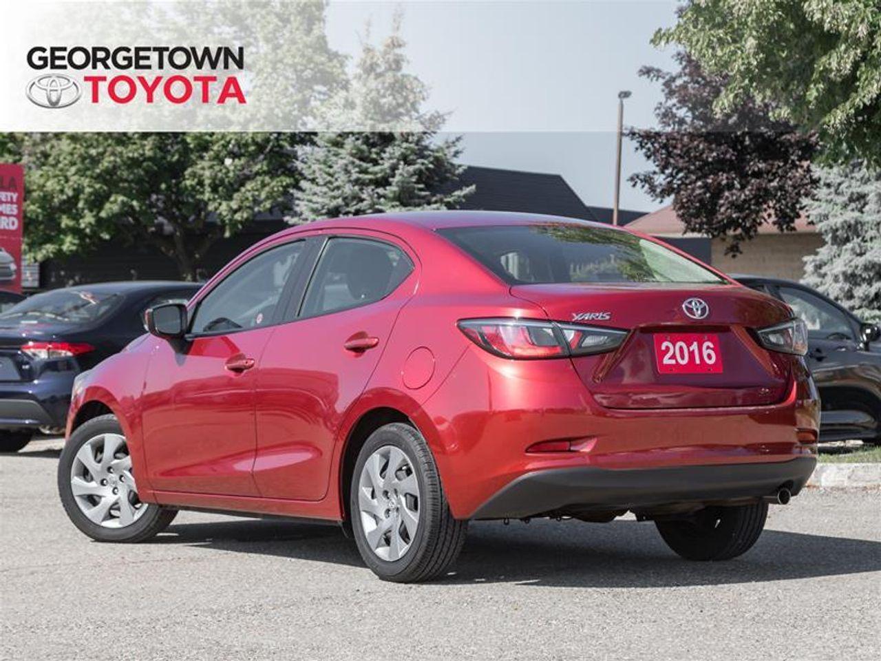 2016 Toyota Yaris L-4