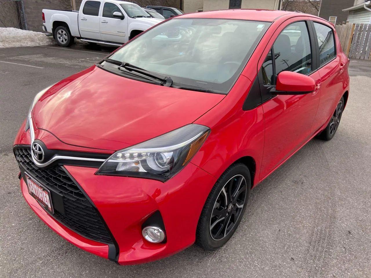 2016 Toyota Yaris SE-2