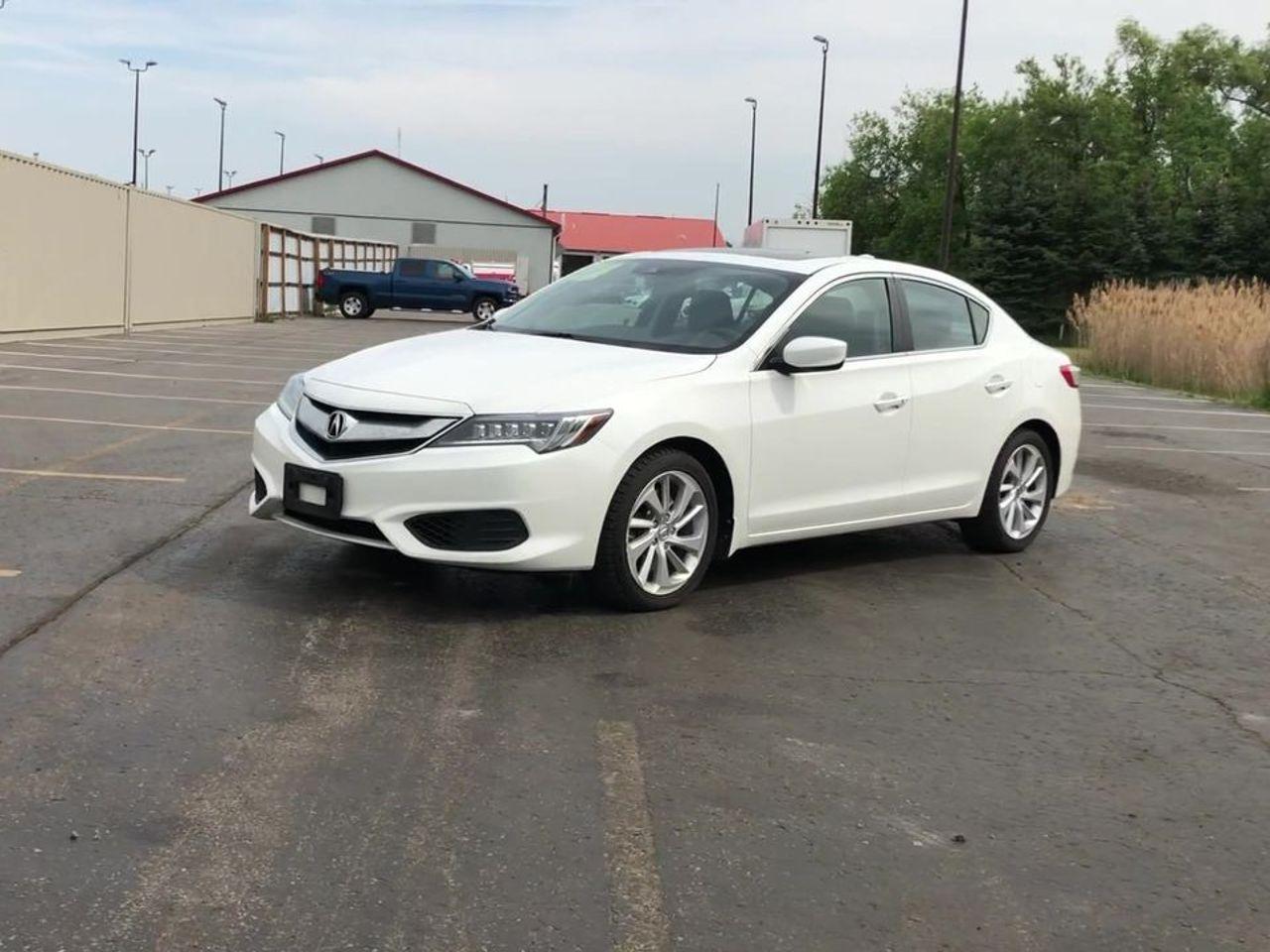 2017 Acura ILX 8-Spd AT-3