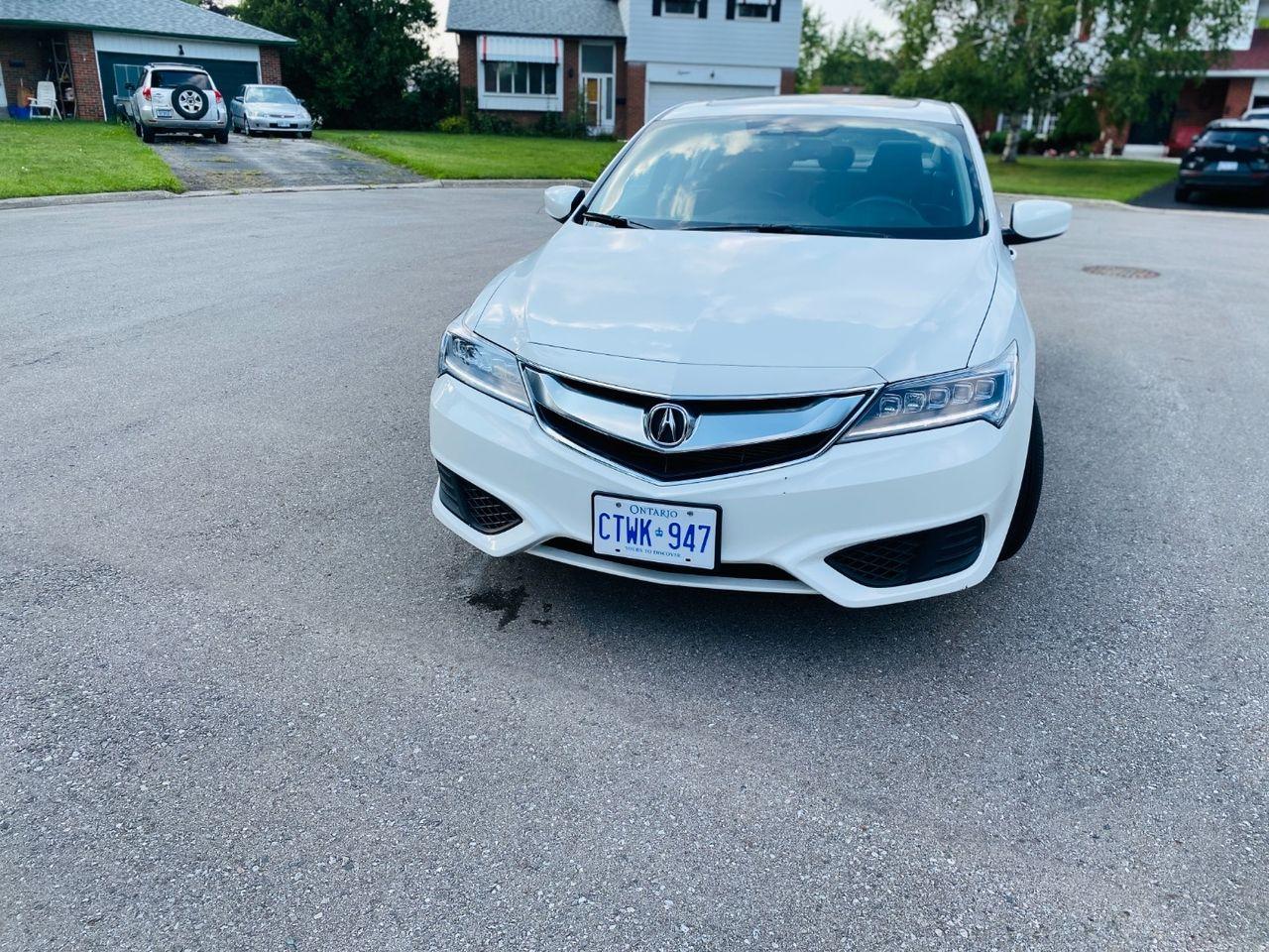 2017 Acura ILX 8-Spd AT-4
