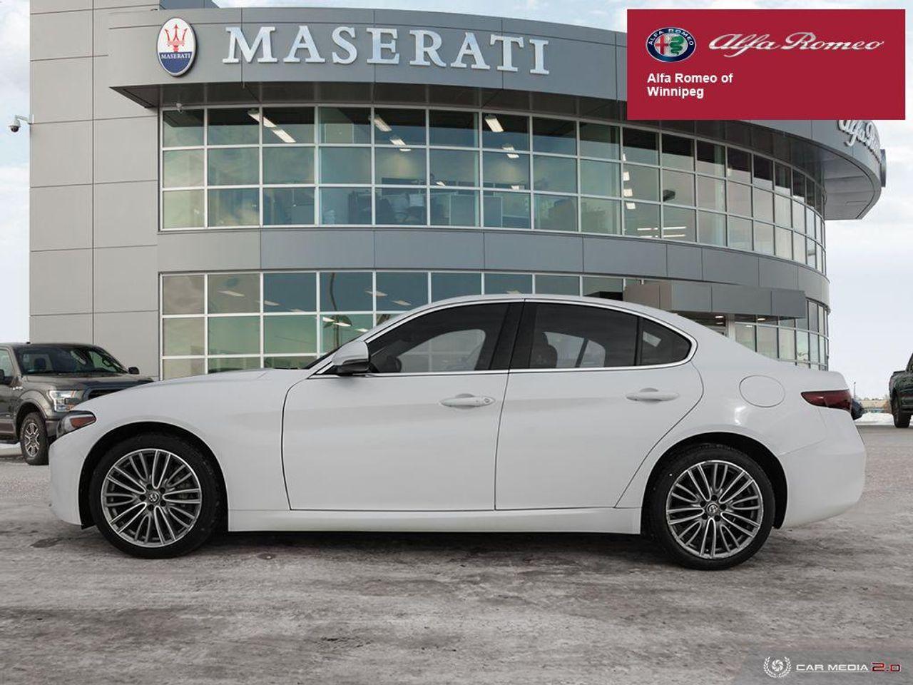 2017 Alfa Romeo Giulia Ti-2