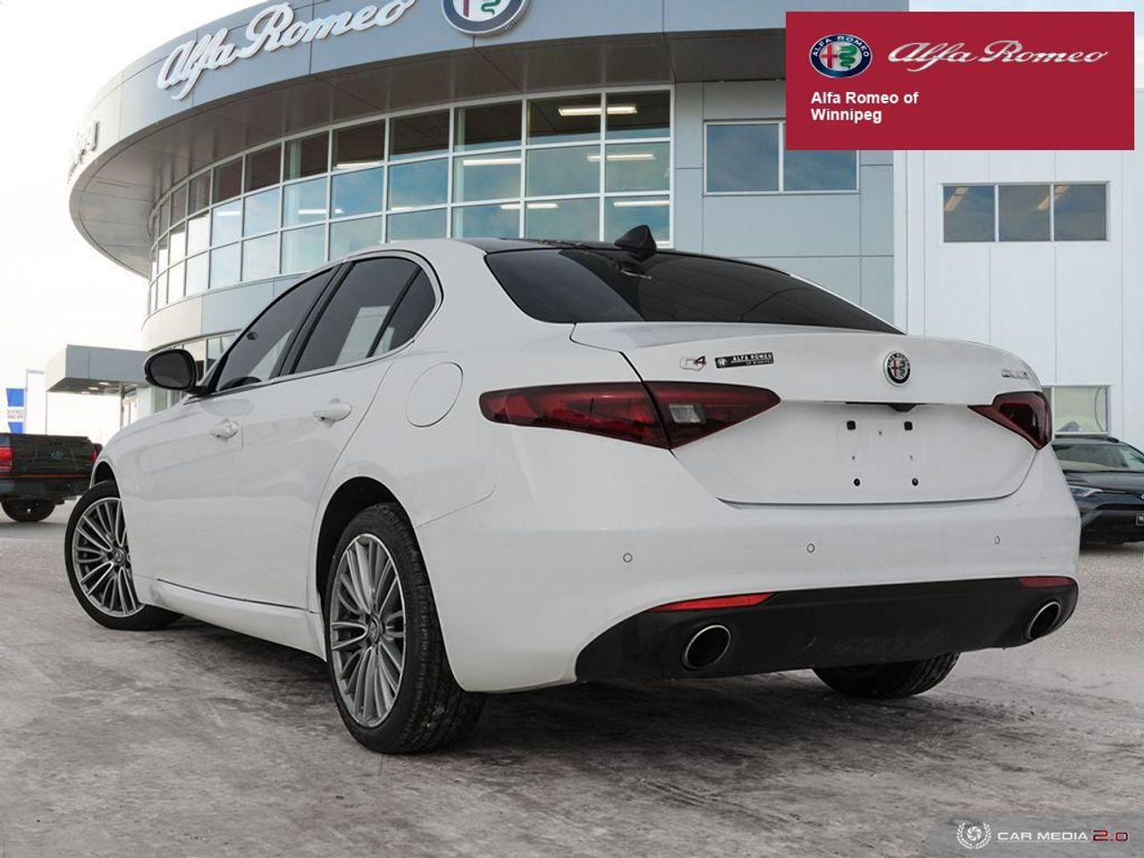 2017 Alfa Romeo Giulia Ti-3