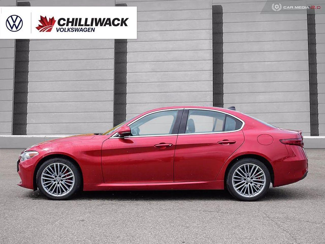 2017 Alfa Romeo Giulia Ti-2