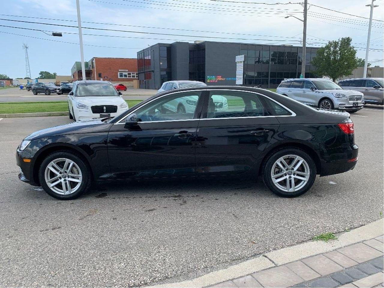 2017 Audi A4 Komfort-3