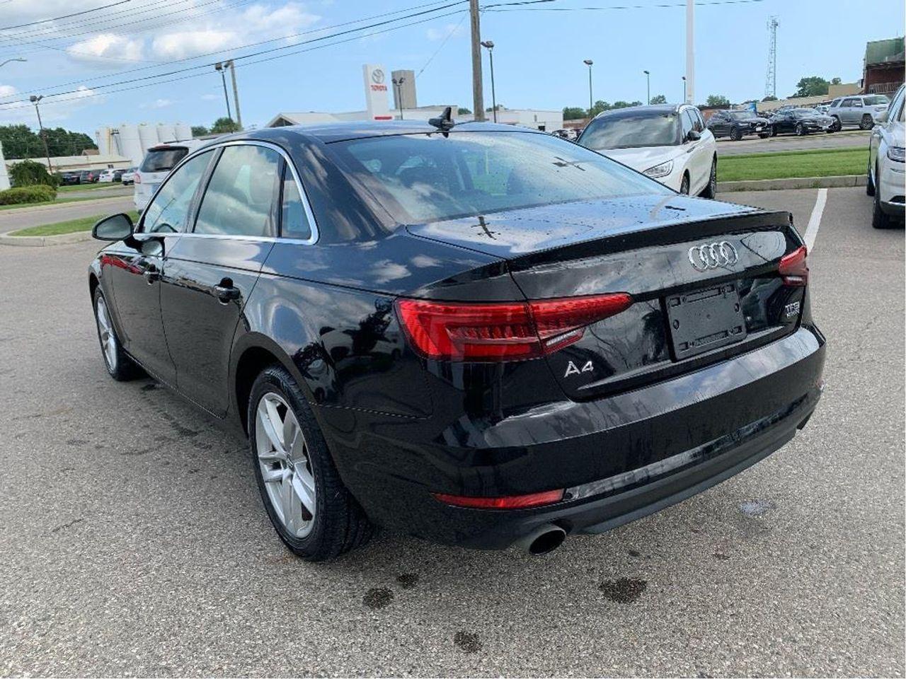 2017 Audi A4 Komfort-4